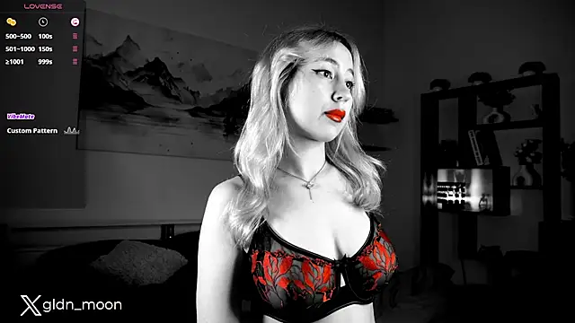 Snapshot of EternalLiberty chatting on February 2025 02:30:01 AM EternalLiberty online show from February 2025 02:30:01 AM