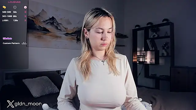 Snapshot of EternalLiberty chatting on March 2025 03:48:01 AM EternalLiberty online show from March 2025 03:48:01 AM