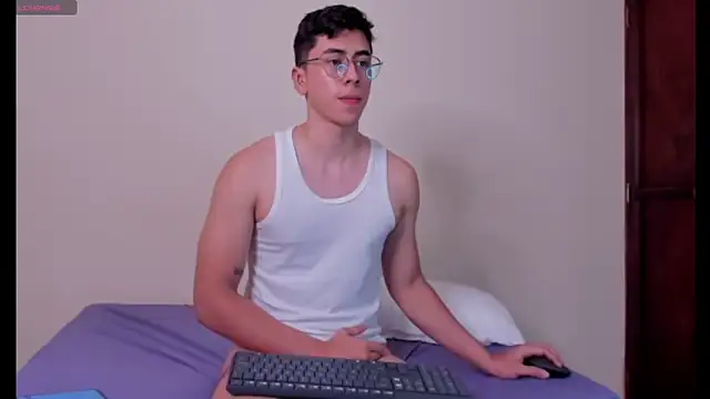 Alexx oconnor online show from December 2024 05:54:02 PM