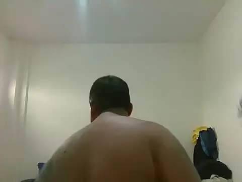 GABRIELGARCIA1313 online show from February 2026 09:11:01 PM