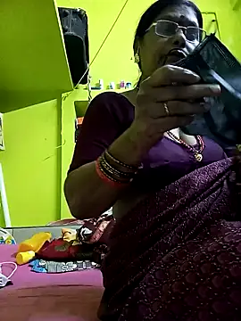 Snapshot of Tamil_yamuna_hindi chatting on December 2024 07:53:01 AM Tamil yamuna hindi online show from December 2024 07:53:01 AM