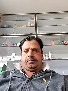 Raj1043 online show from November 2025 06:14:01 AM