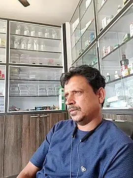 Snapshot of Raj1043 chatting on April 2026 06:52:01 AM Raj1043 online show from April 2026 06:52:01 AM