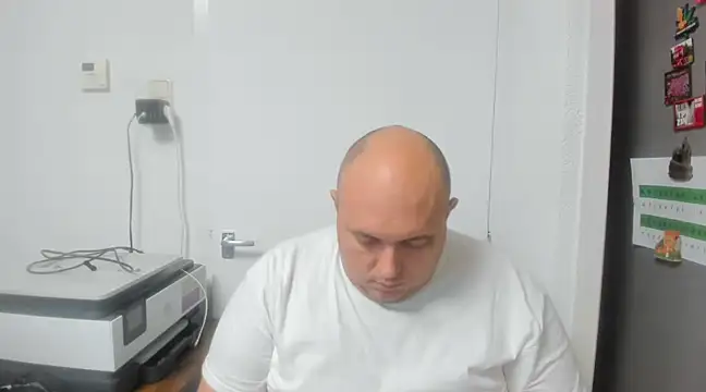 BigromeoXX online show from December 2024 06:16:01 PM