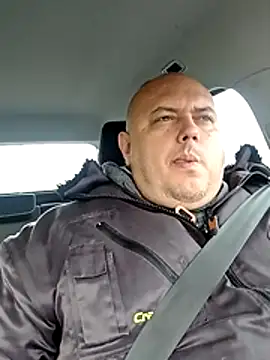 BigromeoXX online show from November 2025 10:15:01 AM