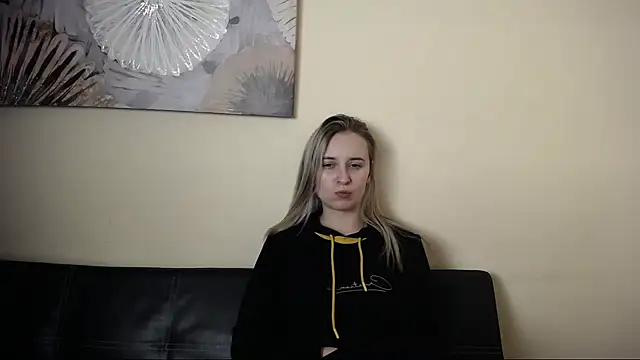  Nicole new online show from November 2025 03:16:01 PM