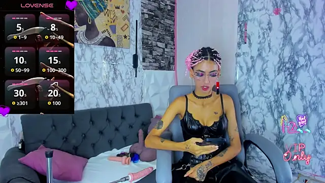 Queen Cuarxxo online show from April 2026 12:54:02 AM