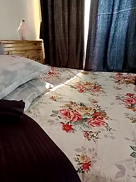 kaamuk shweta online show from December 2025 05:57:01 AM