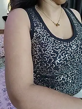 Snapshot of kaamuk_shweta chatting on June 2026 09:22:01 AM kaamuk shweta online show from June 2026 09:22:01 AM