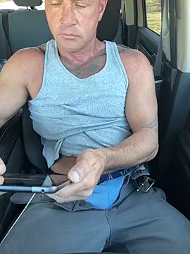 Berserker00888 online show from January 2025 05:37:01 PM