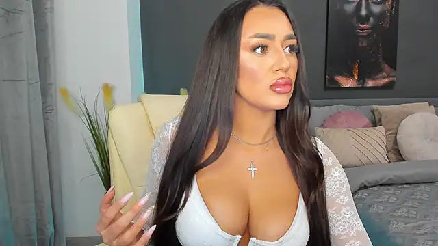 Sonia  Rey online show from February 2025 05:37:01 PM