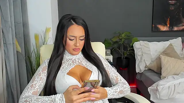 Sonia  Rey online show from September 2025 09:05:02 PM