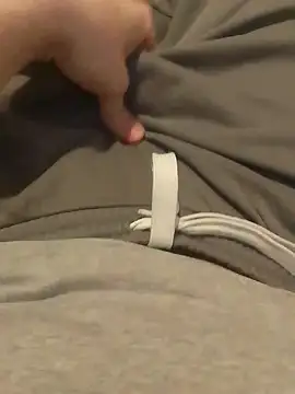 Snapshot of krissraw chatting on February 2025 03:56:01 PM krissraw online show from February 2025 03:56:01 PM