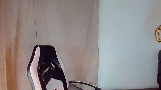 Oriana braom online show from February 2025 06:15:02 AM