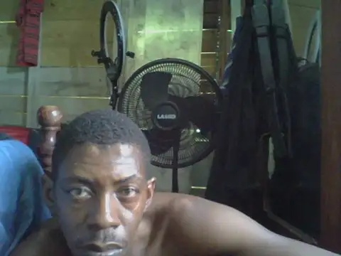 Snapshot of PELOVER chatting on September 2025 05:56:02 PM PELOVER online show from September 2025 05:56:02 PM