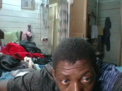 Snapshot of PELOVER chatting on October 2025 05:33:02 PM PELOVER online show from October 2025 05:33:02 PM