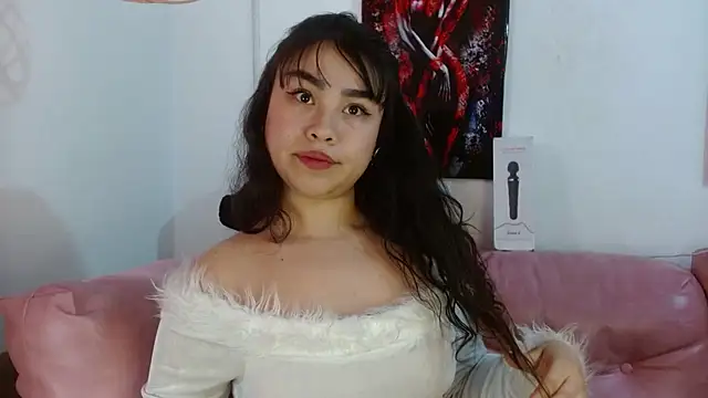 Snapshot of hinataleecs chatting on November 2025 06:56:02 PM hinataleecs online show from November 2025 06:56:02 PM