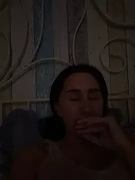 Snapshot of AnaRhodes chatting on February 2025 04:44:01 PM AnaRhodes online show from February 2025 04:44:01 PM