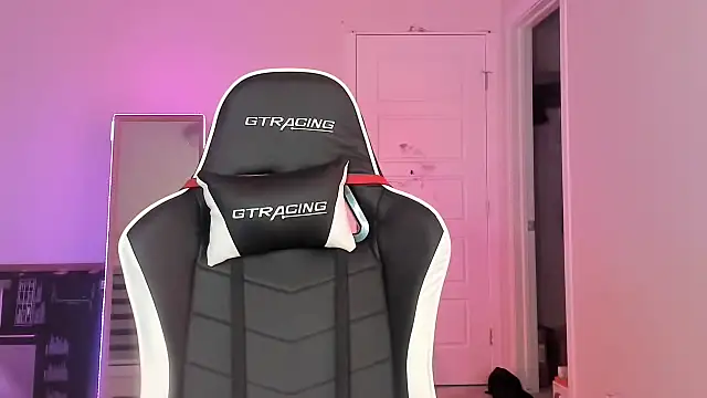 Snapshot of mollygordan chatting on September 2025 06:40:02 AM mollygordan online show from September 2025 06:40:02 AM