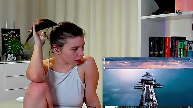 callmetori online show from December 2024 02:30:01 PM