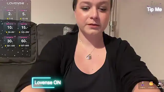 NaughtyWifeUK online show from December 2024 10:19:01 PM