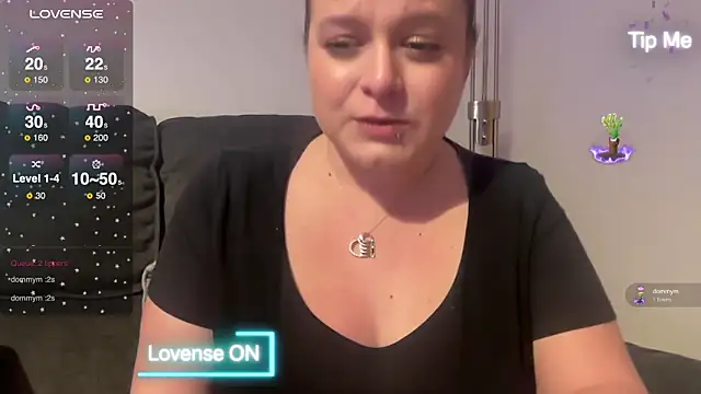 NaughtyWifeUK online show from December 2024 01:36:02 AM