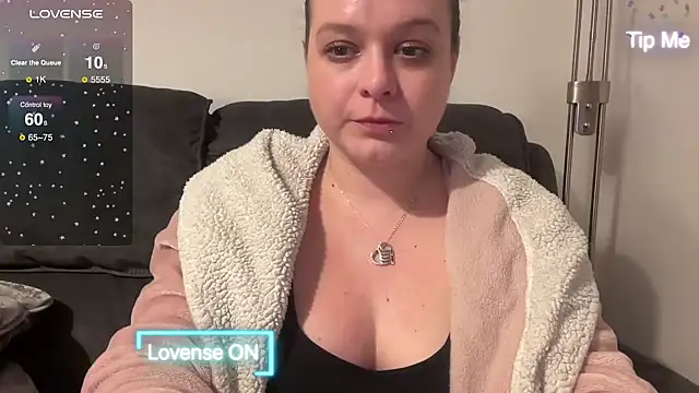 NaughtyWifeUK online show from February 2025 12:16:01 AM