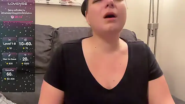 NaughtyWifeUK online show from November 2025 01:44:01 AM