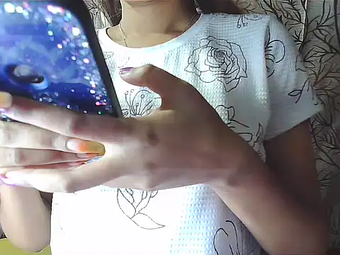 your Shanvi online show from November 2025 08:52:02 PM