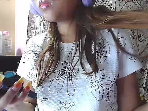 your Shanvi online show from November 2025 07:14:02 PM