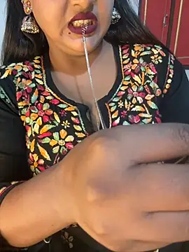 Ayesha mahi online show from November 2025 09:07:02 AM