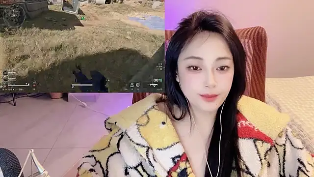 Daisy-77 online show from April 2026 07:58:01 PM