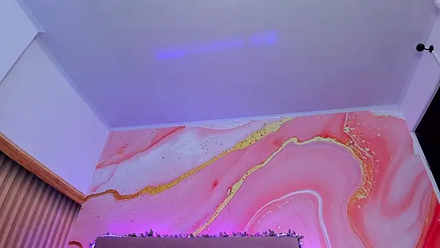 Daisy  rose online show from February 2025 11:10:02 AM