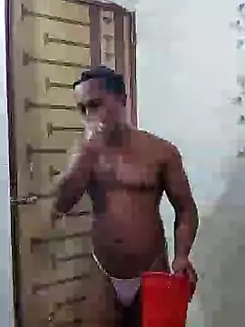 Snapshot of HunkyAriyan chatting on January 2025 08:45:01 AM HunkyAriyan online show from January 2025 08:45:01 AM