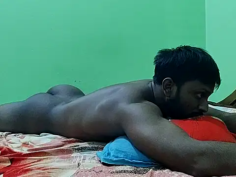 Snapshot of HunkyAriyan chatting on September 2025 03:44:02 PM HunkyAriyan online show from September 2025 03:44:02 PM