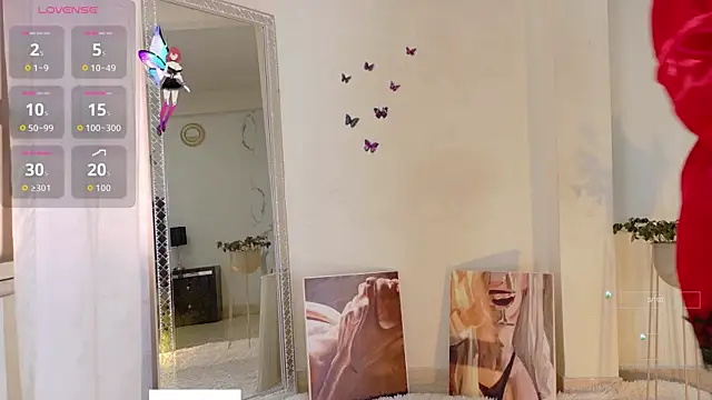 Snapshot of RileySkye chatting on September 2025 06:18:02 PM RileySkye online show from September 2025 06:18:02 PM