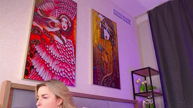 LiliBanger online show from December 2025 04:19:02 AM