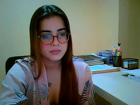 maliamiller online show from September 2025 09:37:01 PM