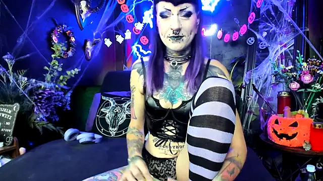 Purple Coffin666 online show from October 2025 11:03:01 AM