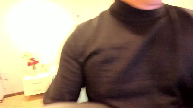 Snapshot of Sam_and_molly_ chatting on February 2025 07:21:01 PM Sam and molly  online show from February 2025 07:21:01 PM