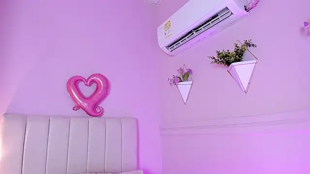  bianca 18 online show from March 2025 05:48:02 PM