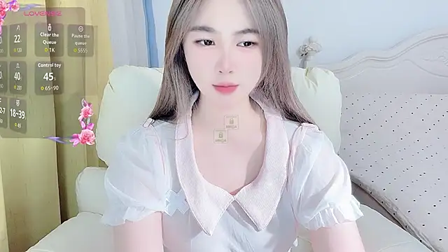 Caitlyn   online show from May 2026 03:07:02 PM