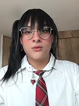 Kiitygirl online show from October 2025 09:20:01 PM