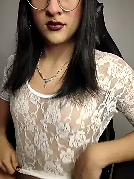 Kiitygirl online show from November 2025 02:33:01 AM