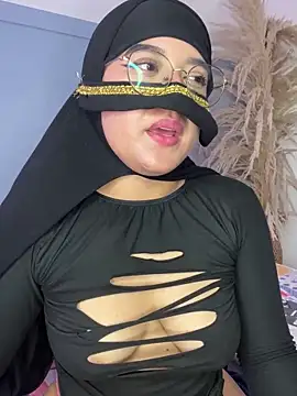 Snapshot of Maisa_issa chatting on January 2025 04:34:02 PM Maisa issa online show from January 2025 04:34:02 PM