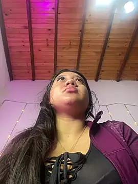 Snapshot of Maisa_issa chatting on January 2026 01:16:02 PM Maisa issa online show from January 2026 01:16:02 PM