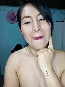 ELISA 90 online show from February 2025 03:32:02 AM