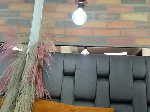 JESSYCORTES online show from March 2026 04:23:01 AM