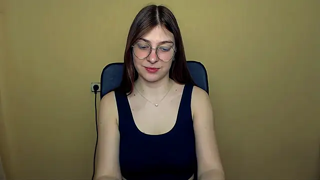 Luna Lush  online show from March 2026 09:26:01 AM