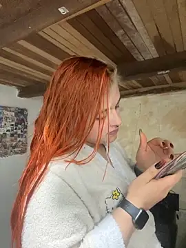 SophiaWeestt99 online show from October 2025 02:45:02 AM